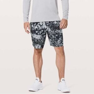 Lululemon Pace Breaker Short *Linerless 9" Canopy Ice Grey Black Small